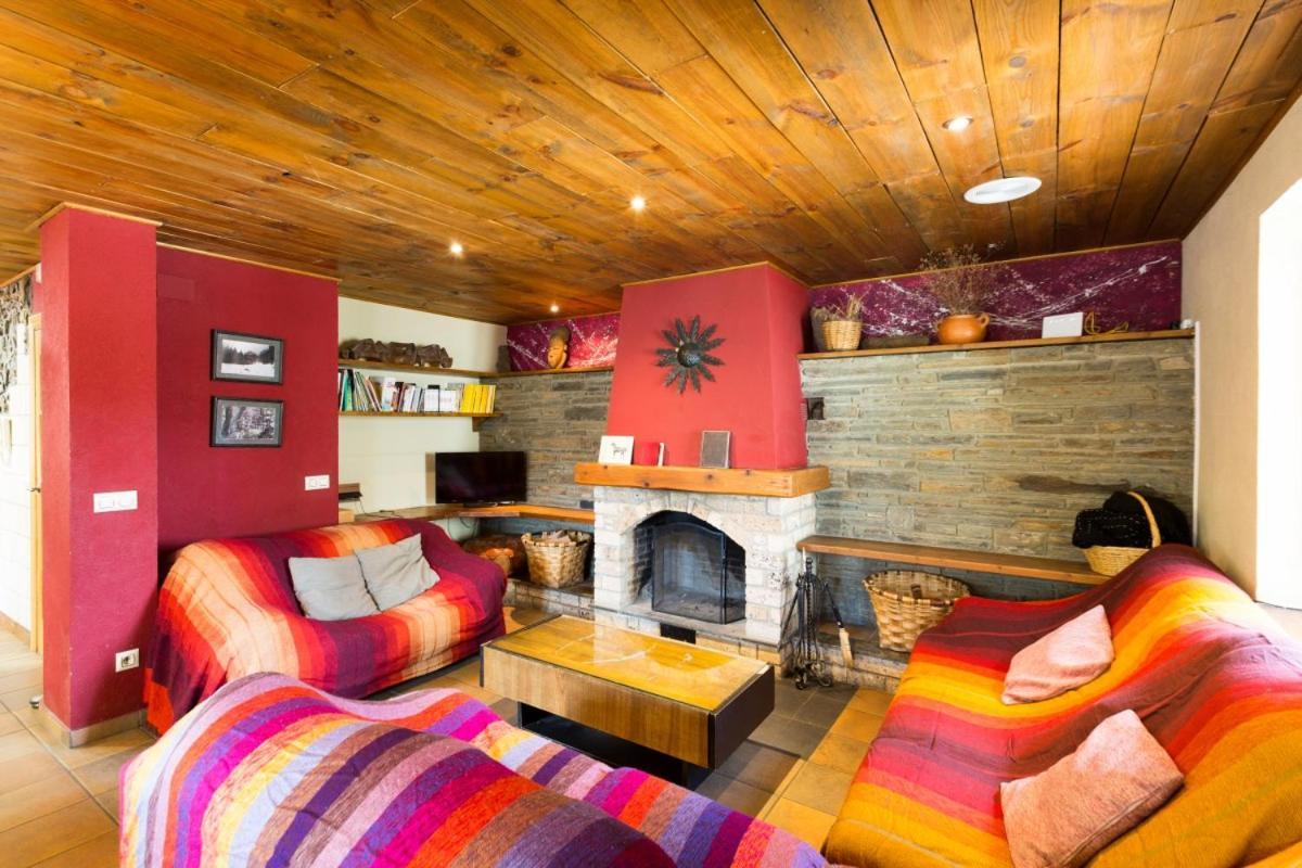 Ansobell Casa Rural Al Pirineu מראה חיצוני תמונה