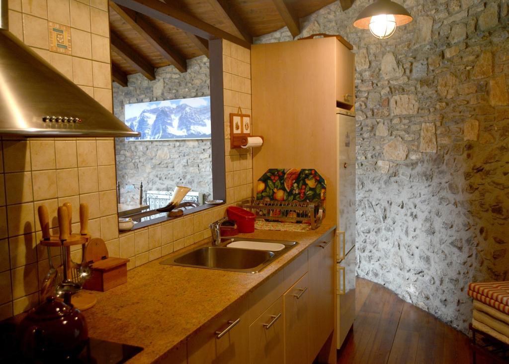 Ansobell Casa Rural Al Pirineu מראה חיצוני תמונה