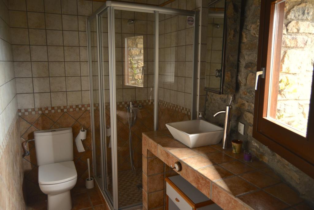 Ansobell Casa Rural Al Pirineu מראה חיצוני תמונה