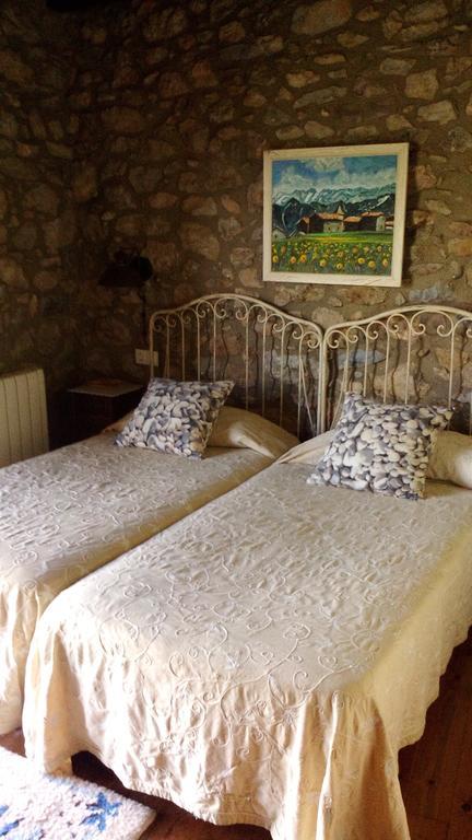 Ansobell Casa Rural Al Pirineu מראה חיצוני תמונה